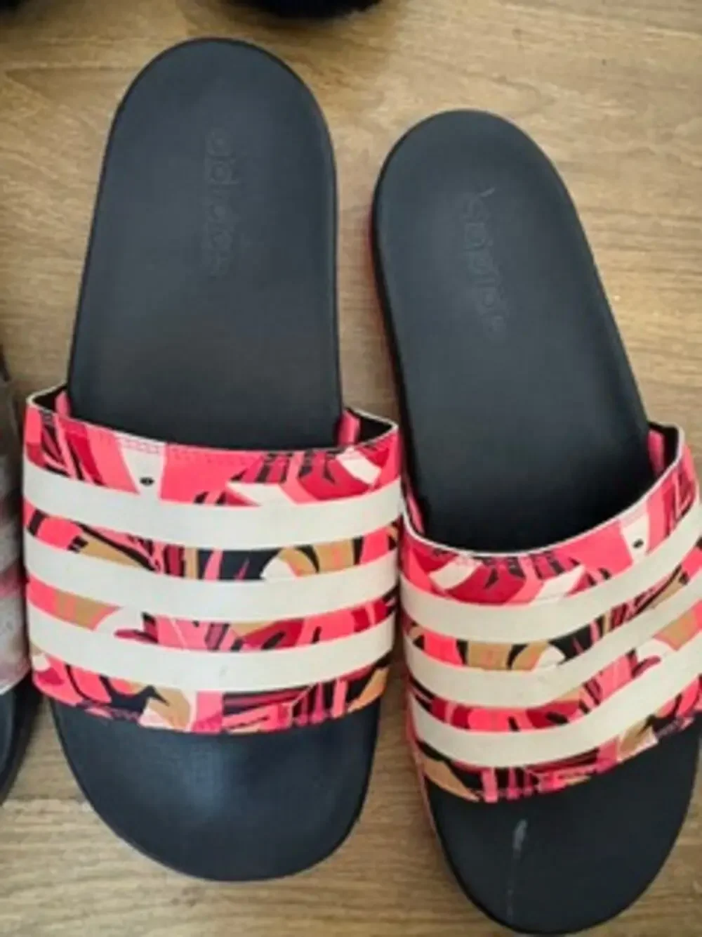 Adidas Adilette Comfort Slide